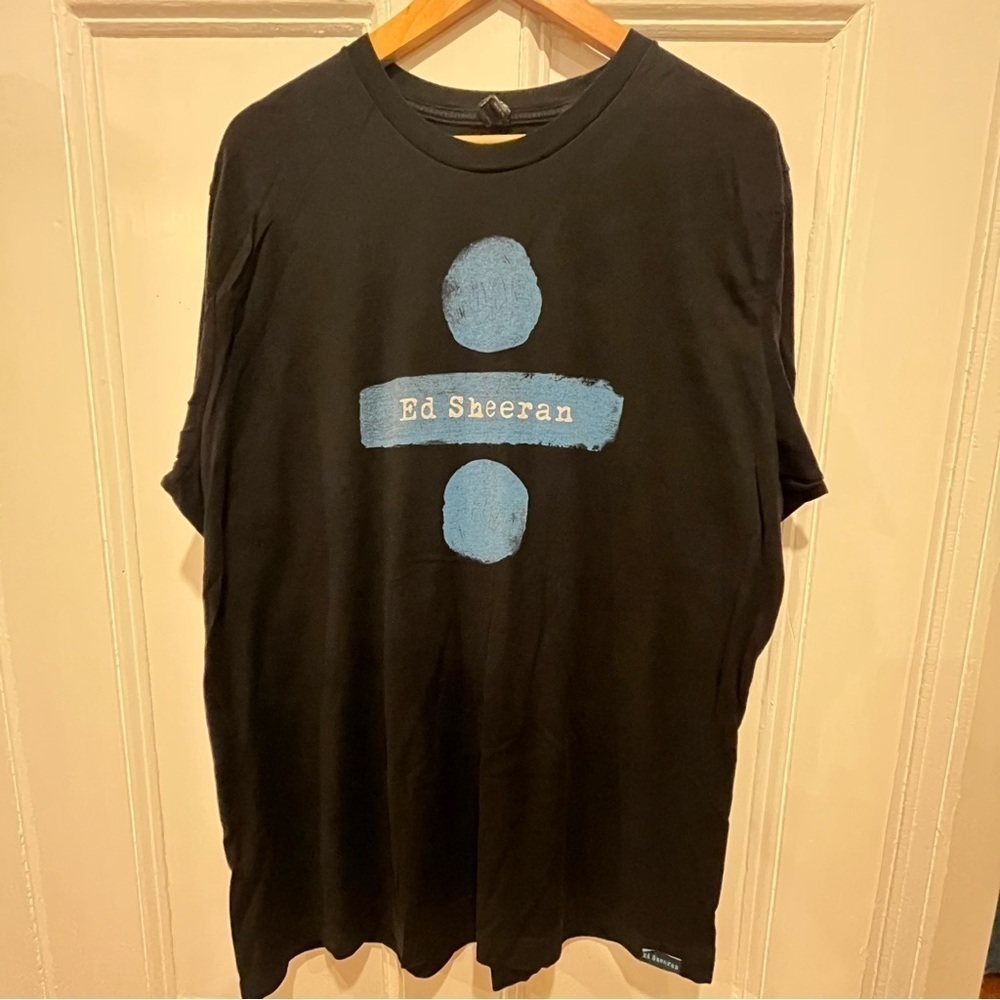Ed Sheran concert shirt 2017 Divide Tour.  Unisex. Plus size XXL.